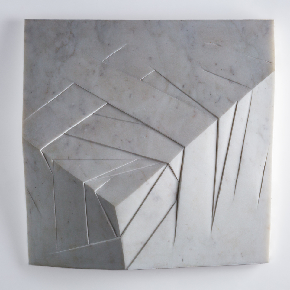 Die Ecke, Relief, 65x65cm, Marmor, 30kg