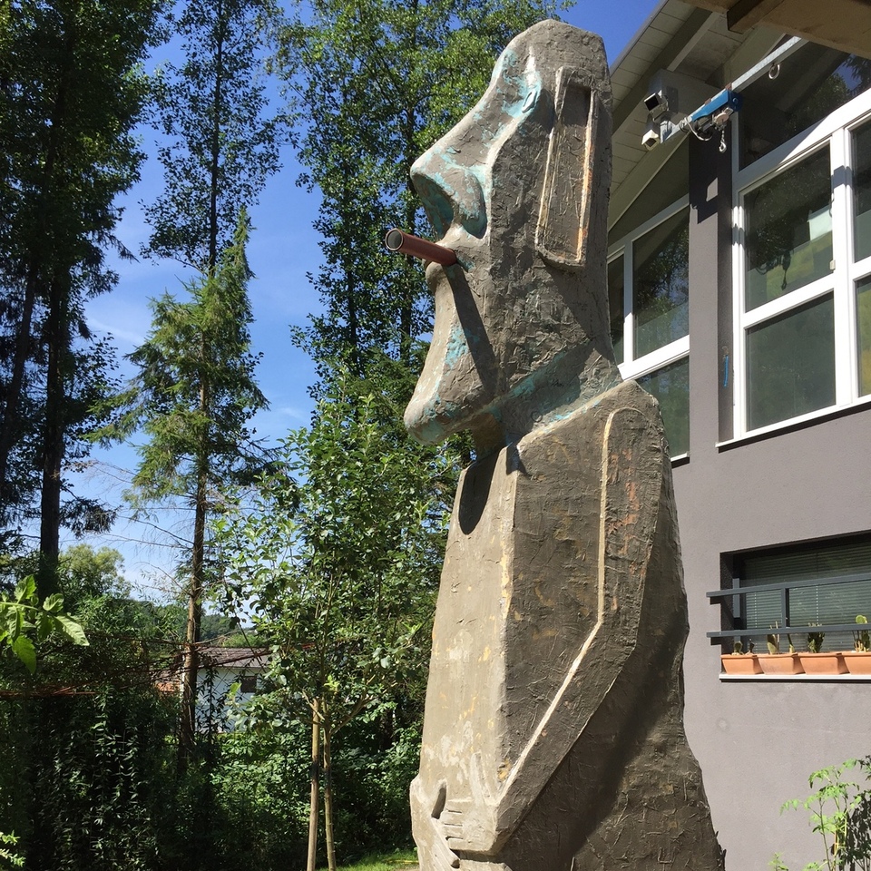 Moai, 2016, H = 540 cm, W = 100 cm, Epoxy_Iron, 5 Unique Pieces