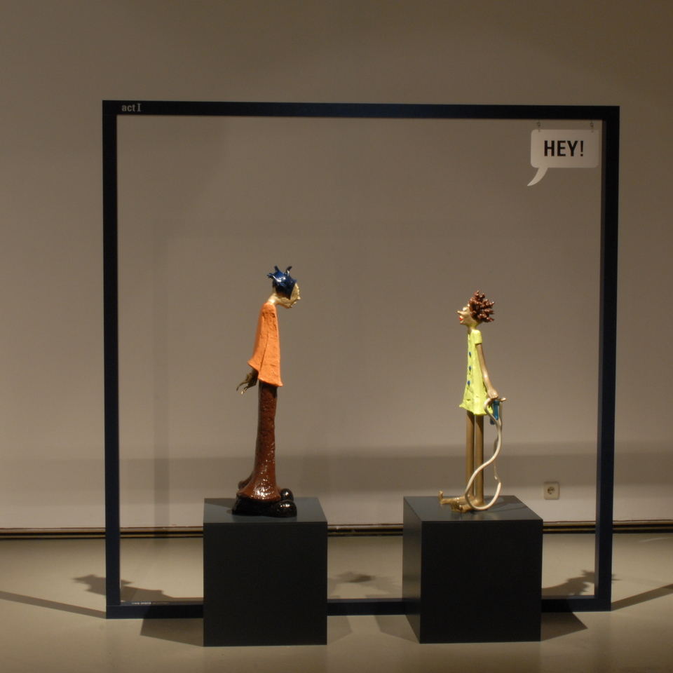 No more gravity 1, 2009, 5 Figures + Base, H = 110–170 cm, Colored Bronze, 5 Unique Pieces